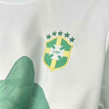 Maillot vert et blanc du Brésil 2025/26