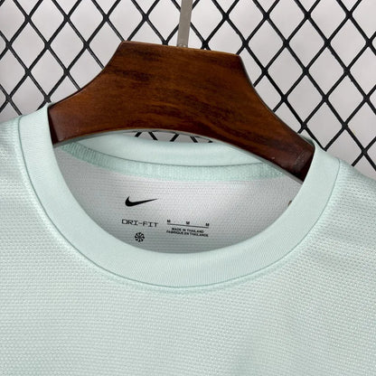 Maillot vert et blanc du Brésil 2025/26