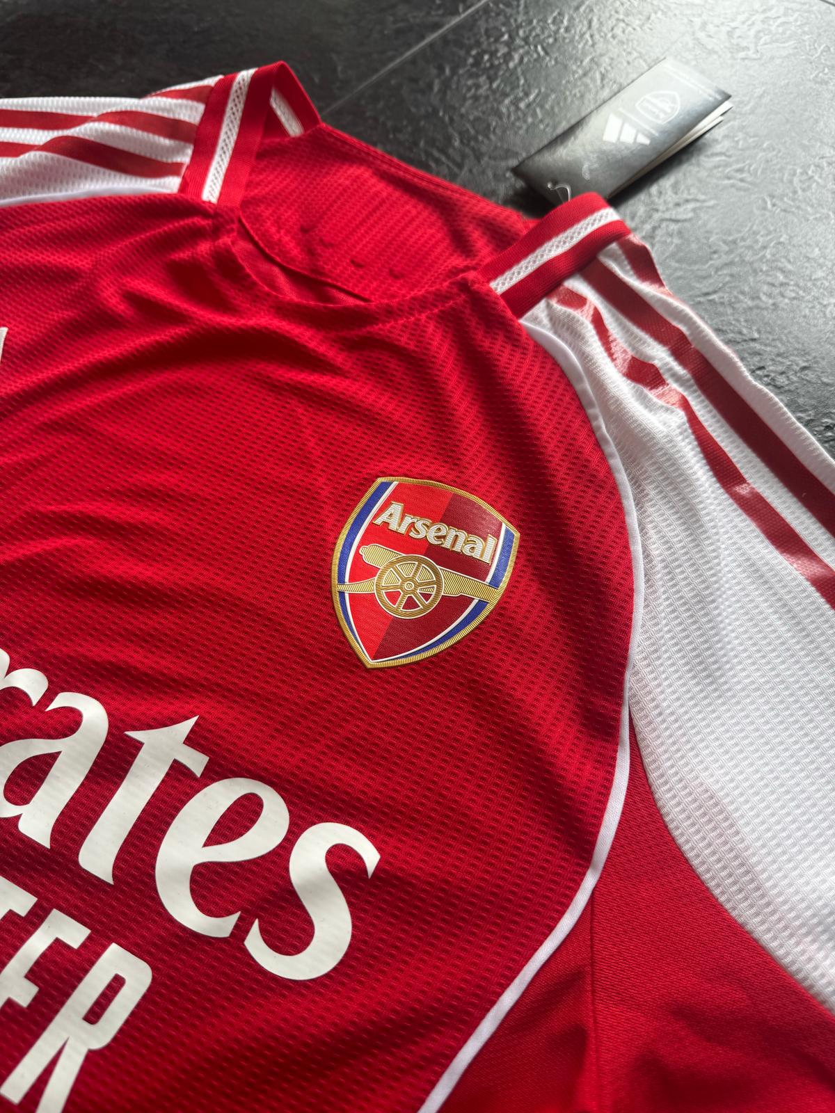Arsenal – Maillot Domicile 2025/26 – Rouge